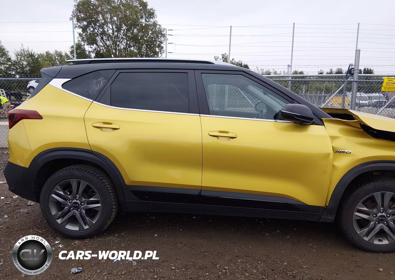 2021 Kia Seltos S VIN:KNDEUCAA2M7222510 - 13