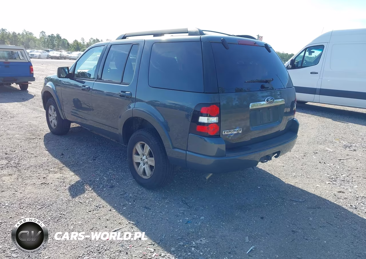 2010 Ford Explorer Xlt VIN:1FMEU7DE7AUA72280 - 3