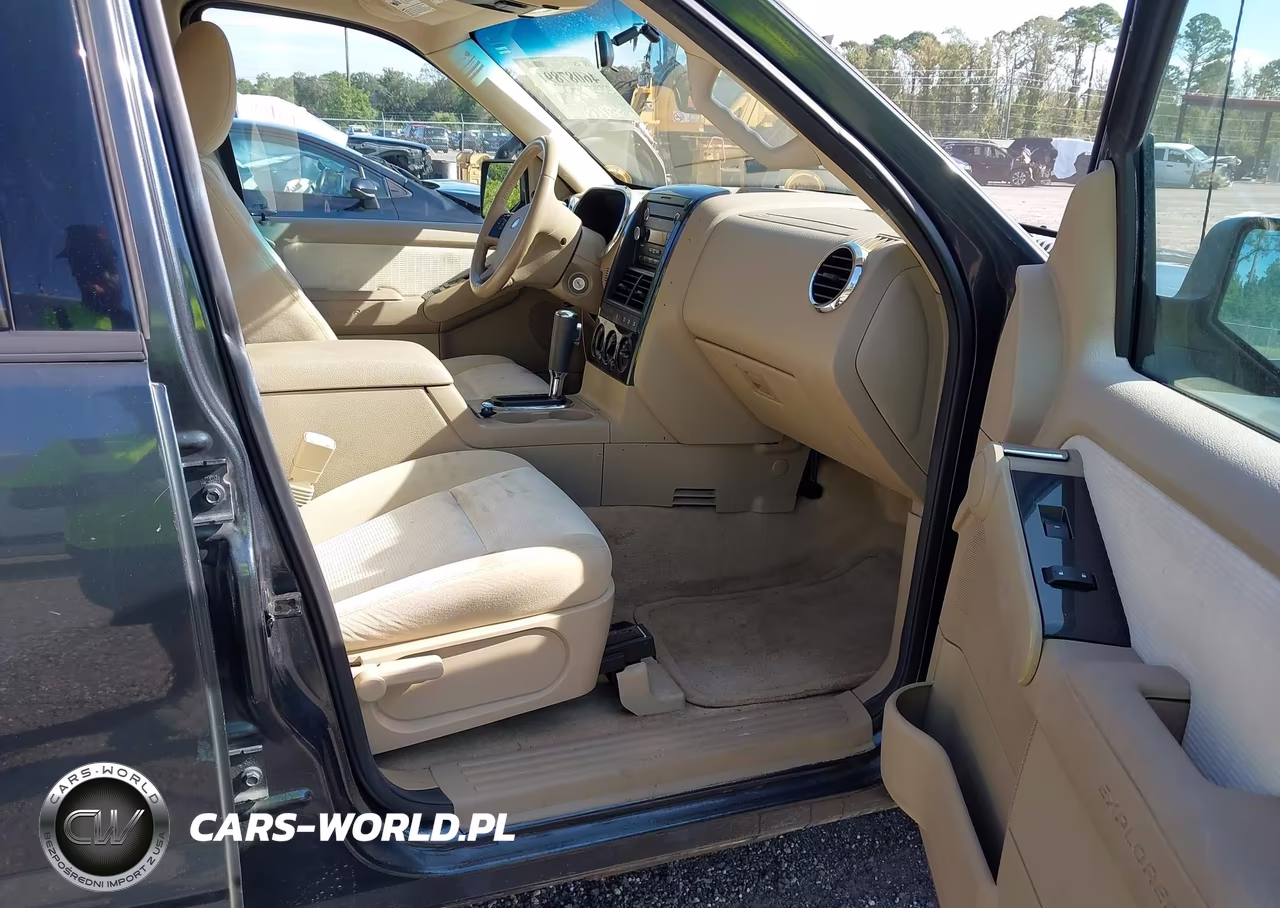 2010 Ford Explorer Xlt VIN:1FMEU7DE7AUA72280 - 5