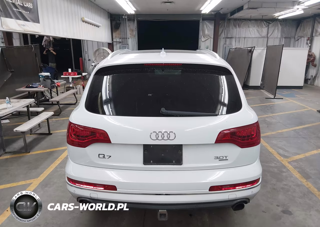 2015 Audi Q7 3.0T Premium VIN:WA1LGAFE5FD002419 - 17