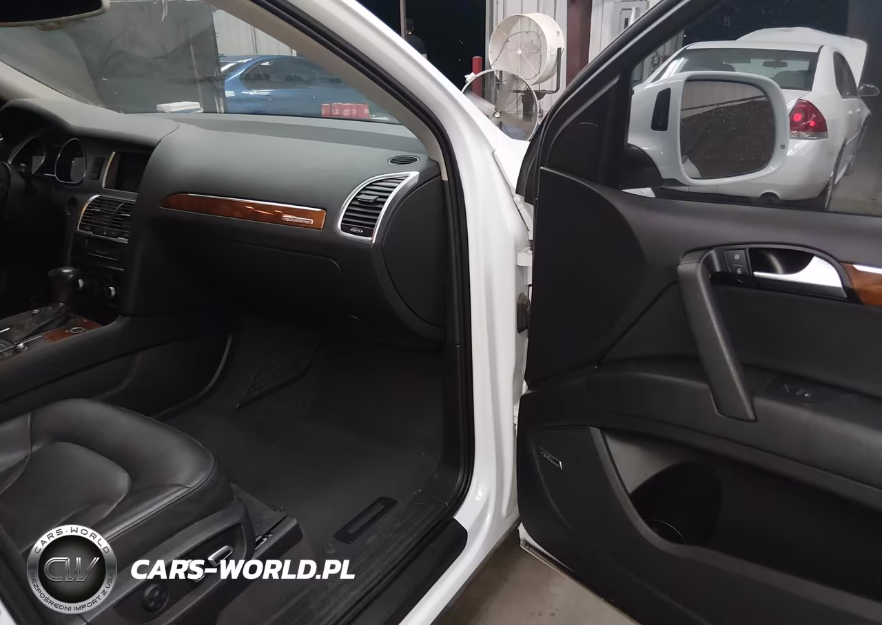 2015 Audi Q7 3.0T Premium VIN:WA1LGAFE5FD002419 - 5