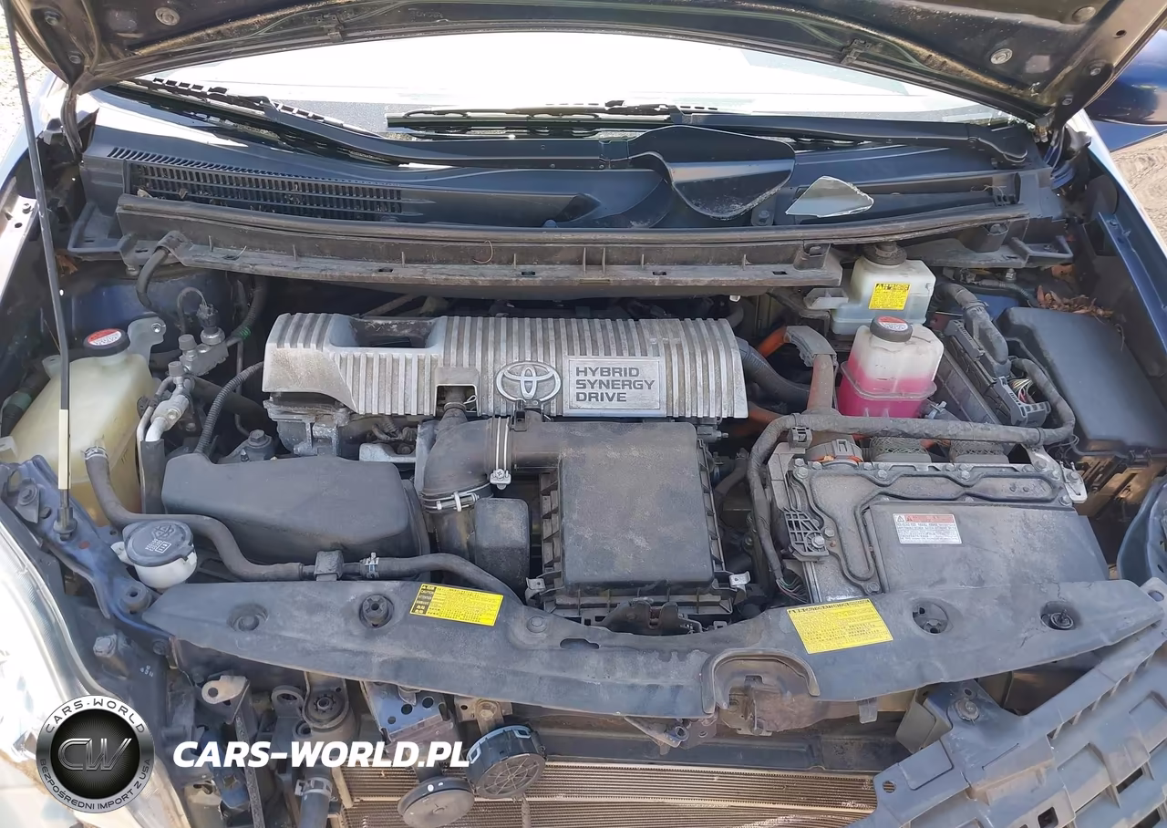 2015 Toyota Prius Two VIN:JTDKN3DU6F0408875 - 10