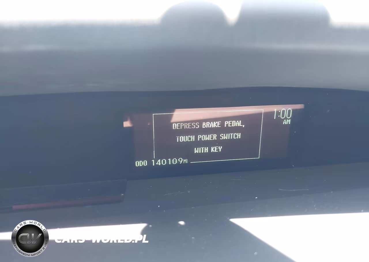 2015 Toyota Prius Two VIN:JTDKN3DU6F0408875 - 14