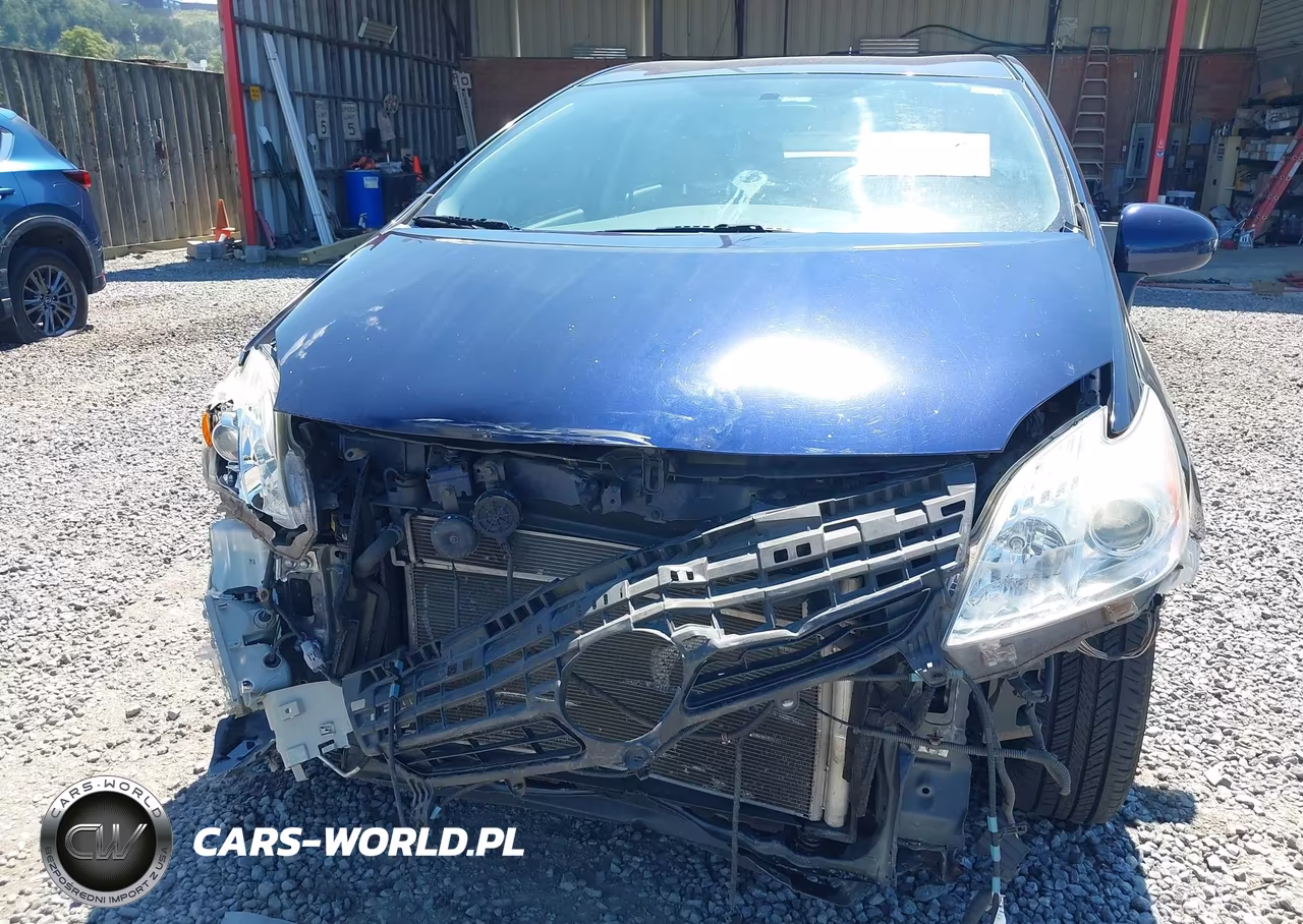 2015 Toyota Prius Two VIN:JTDKN3DU6F0408875 - 6