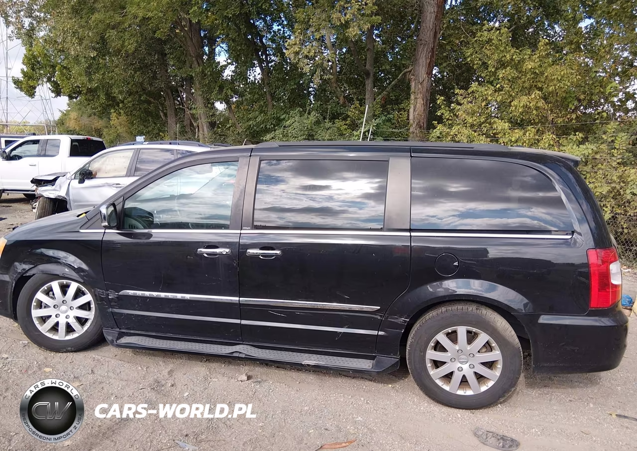 2013 Chrysler Town & Country Touring-L VIN:2C4RC1CG7DR597169 - 14