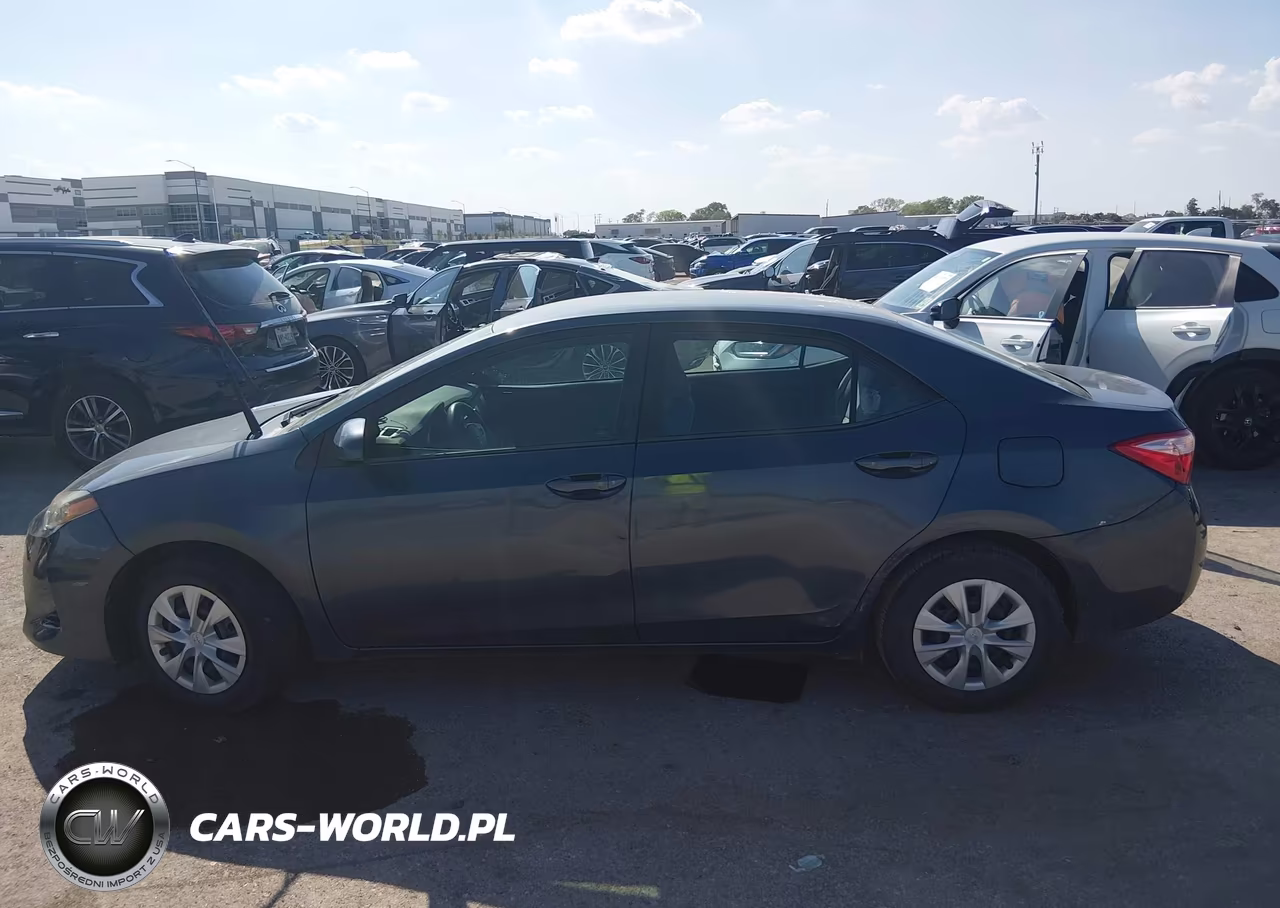 2019 Toyota Corolla L VIN:5YFBURHE6KP873505 - 14