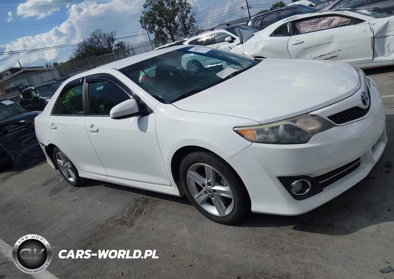 2014 Toyota Camry Se VIN:4T1BF1FK6EU305794 - 13