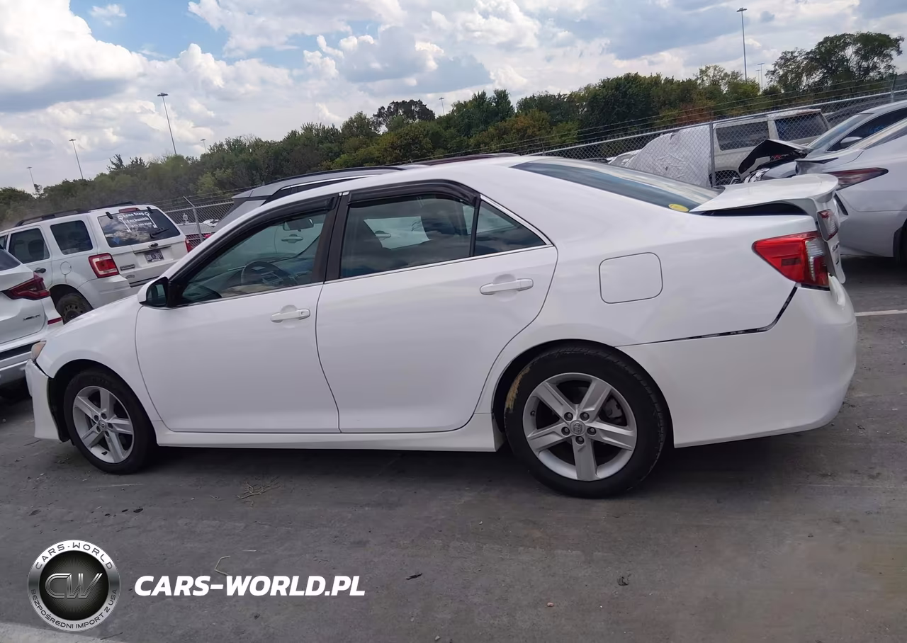 2014 Toyota Camry Se VIN:4T1BF1FK6EU305794 - 14