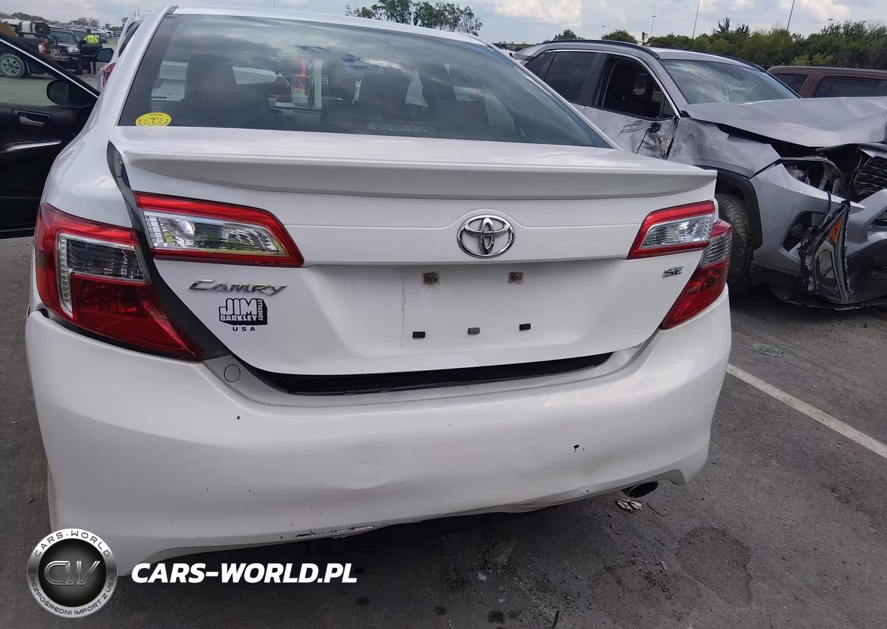 2014 Toyota Camry Se VIN:4T1BF1FK6EU305794 - 6