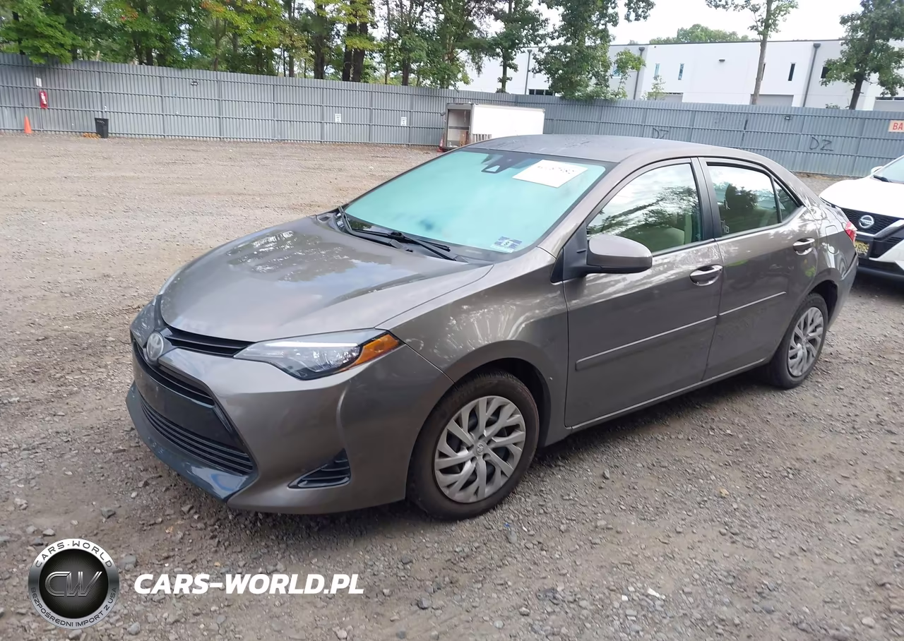 2017 Toyota Corolla Le VIN:2T1BURHE4HC953264 - 2