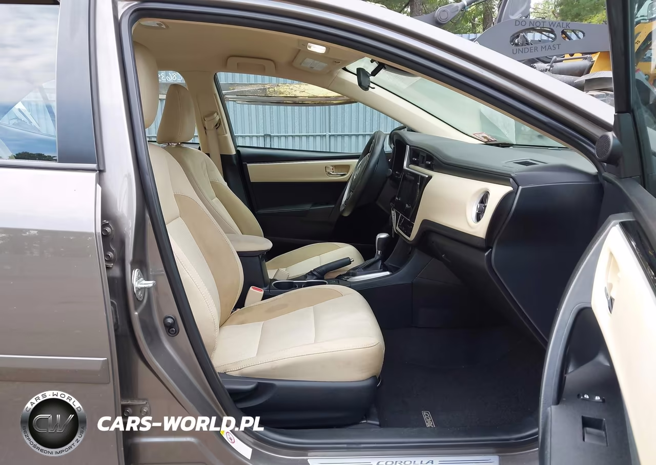 2017 Toyota Corolla Le VIN:2T1BURHE4HC953264 - 5
