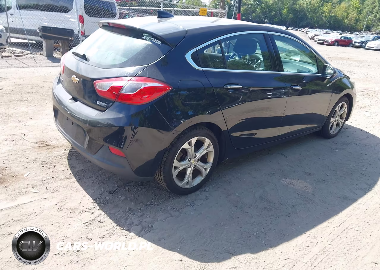 2017 Chevrolet Cruze Premier Auto VIN:3G1BF6SM6HS521022 - 4