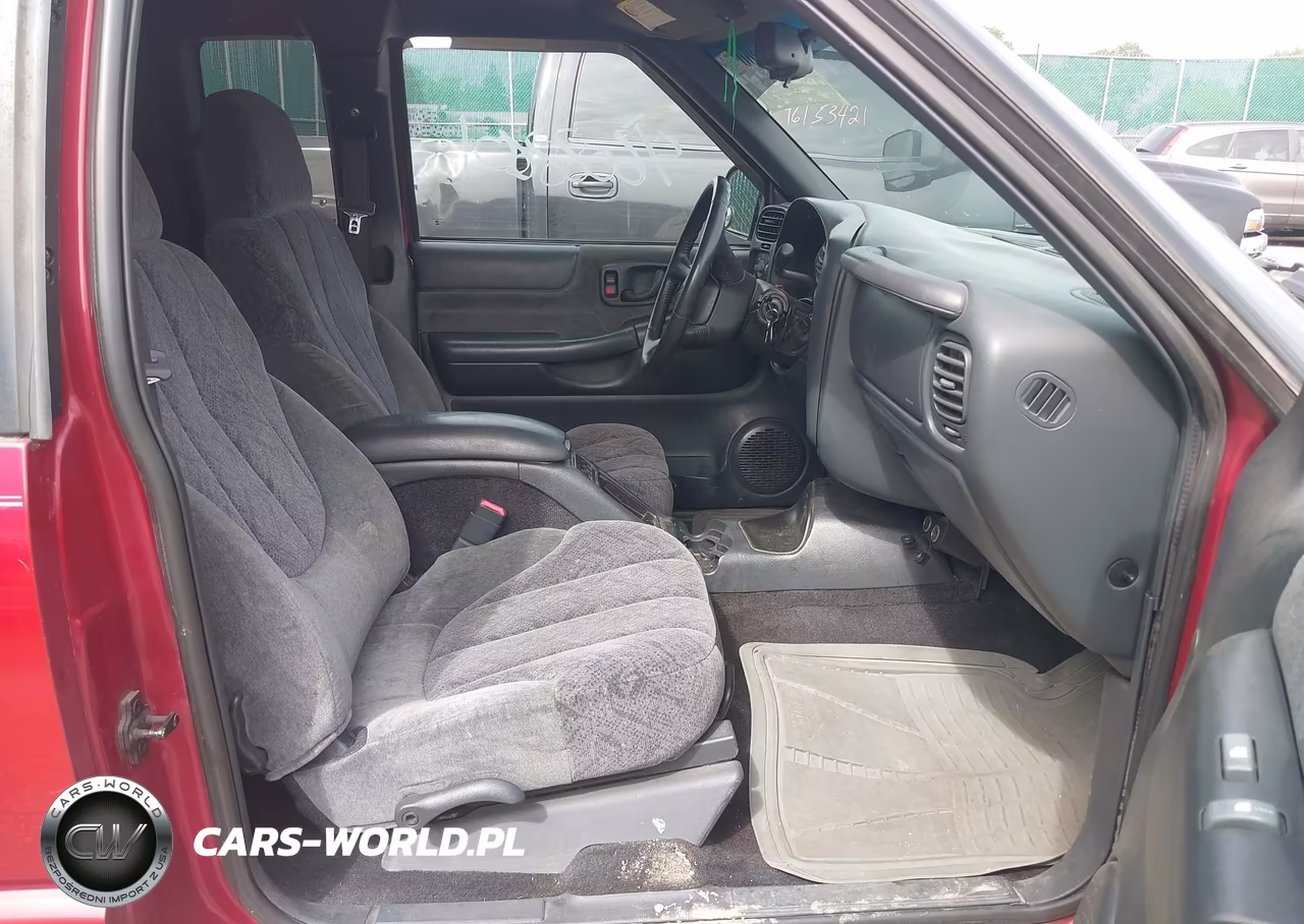 2002 GMC Sonoma Sls VIN:1GTDT19W928121135 - 5
