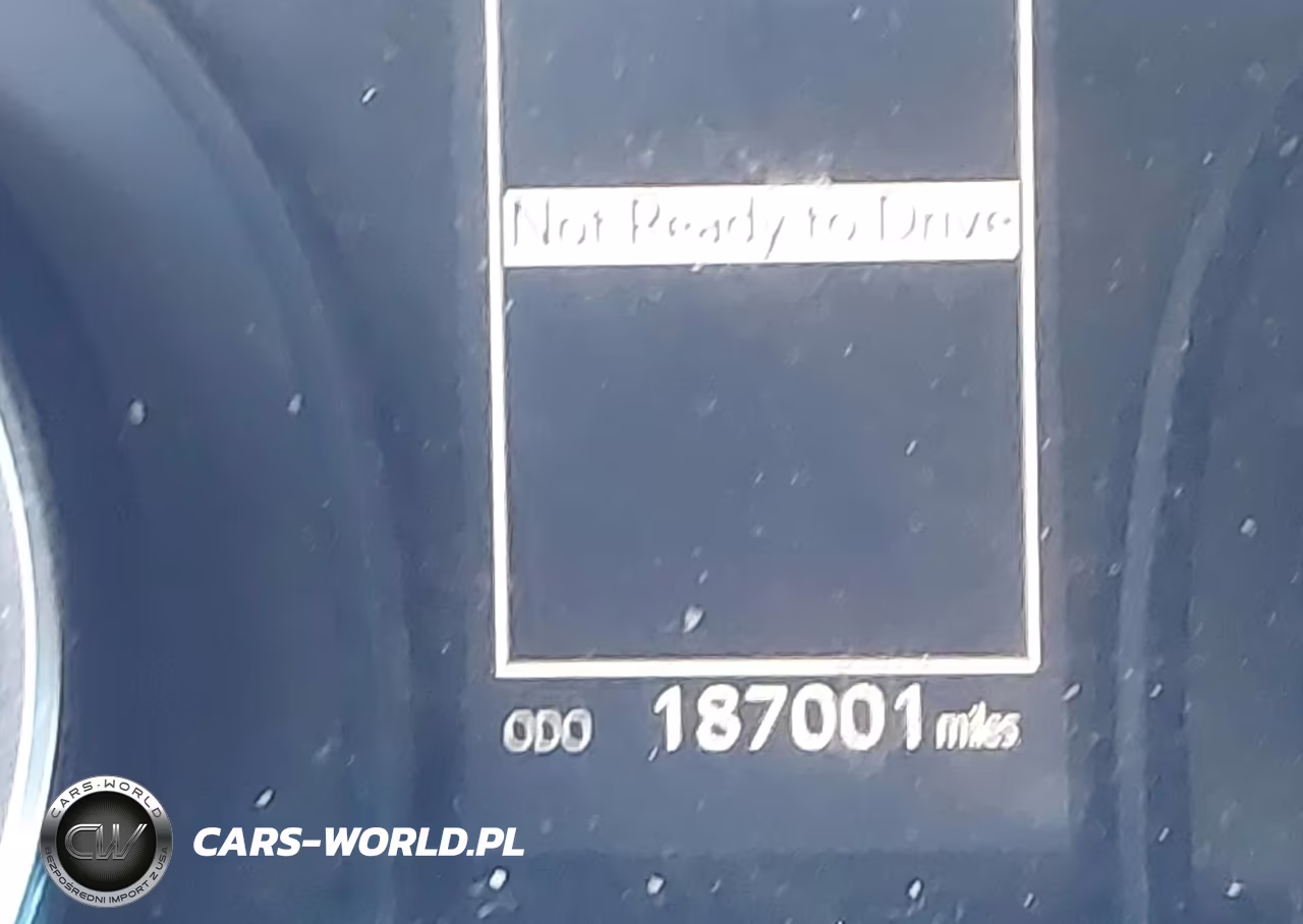 2018 Toyota Camry Se VIN:4T1B11HK4JU596172 - 15
