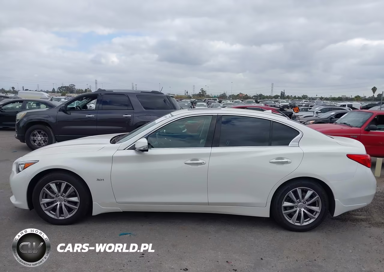 2016 Infiniti Q50 3.0T Premium VIN:JN1EV7AP6GM303558 - 14