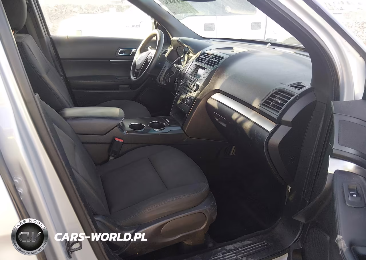 2017 Ford Utility Police Interceptor VIN:1FM5K8AR5HGB34125 - 5