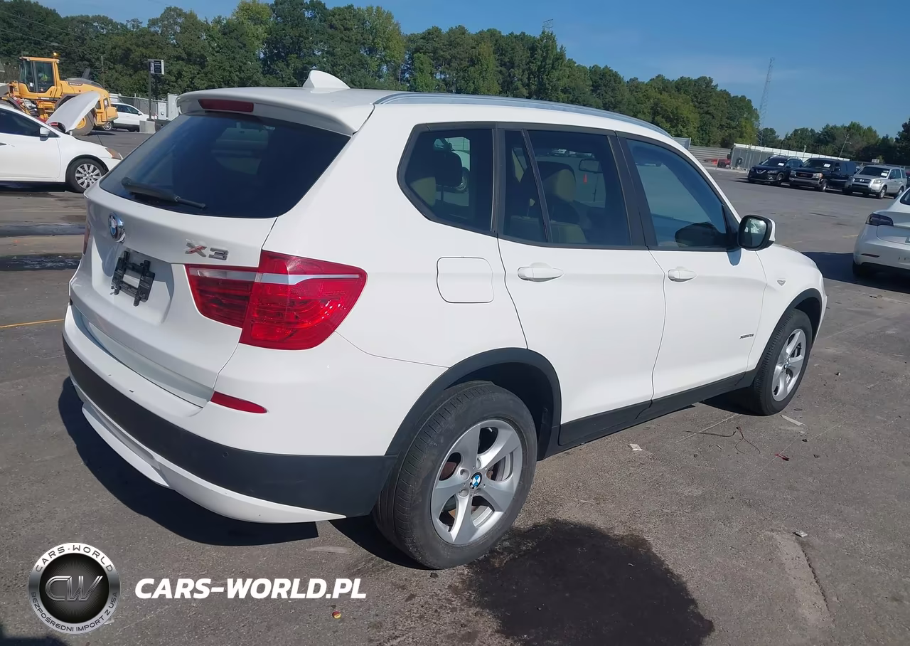 2011 BMW X3 xDrive28I VIN:5UXWX5C50BLW13813 - 4