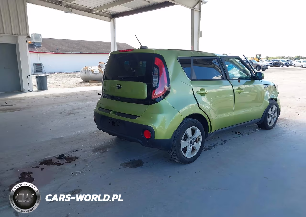 2018 Kia Soul ! VIN:KNDJN2A20J7900312 - 4