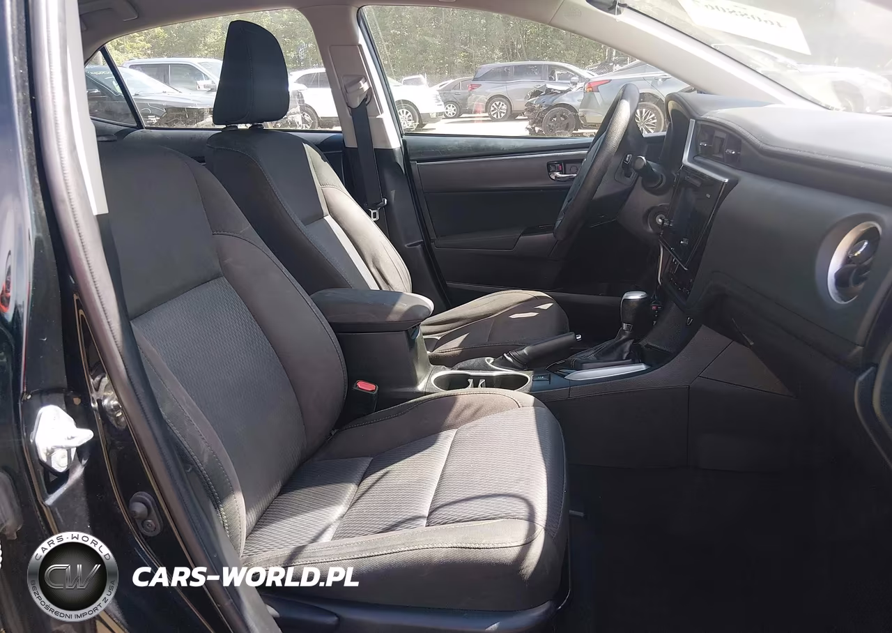 2017 Toyota Corolla Le VIN:5YFBURHE0HP682784 - 5