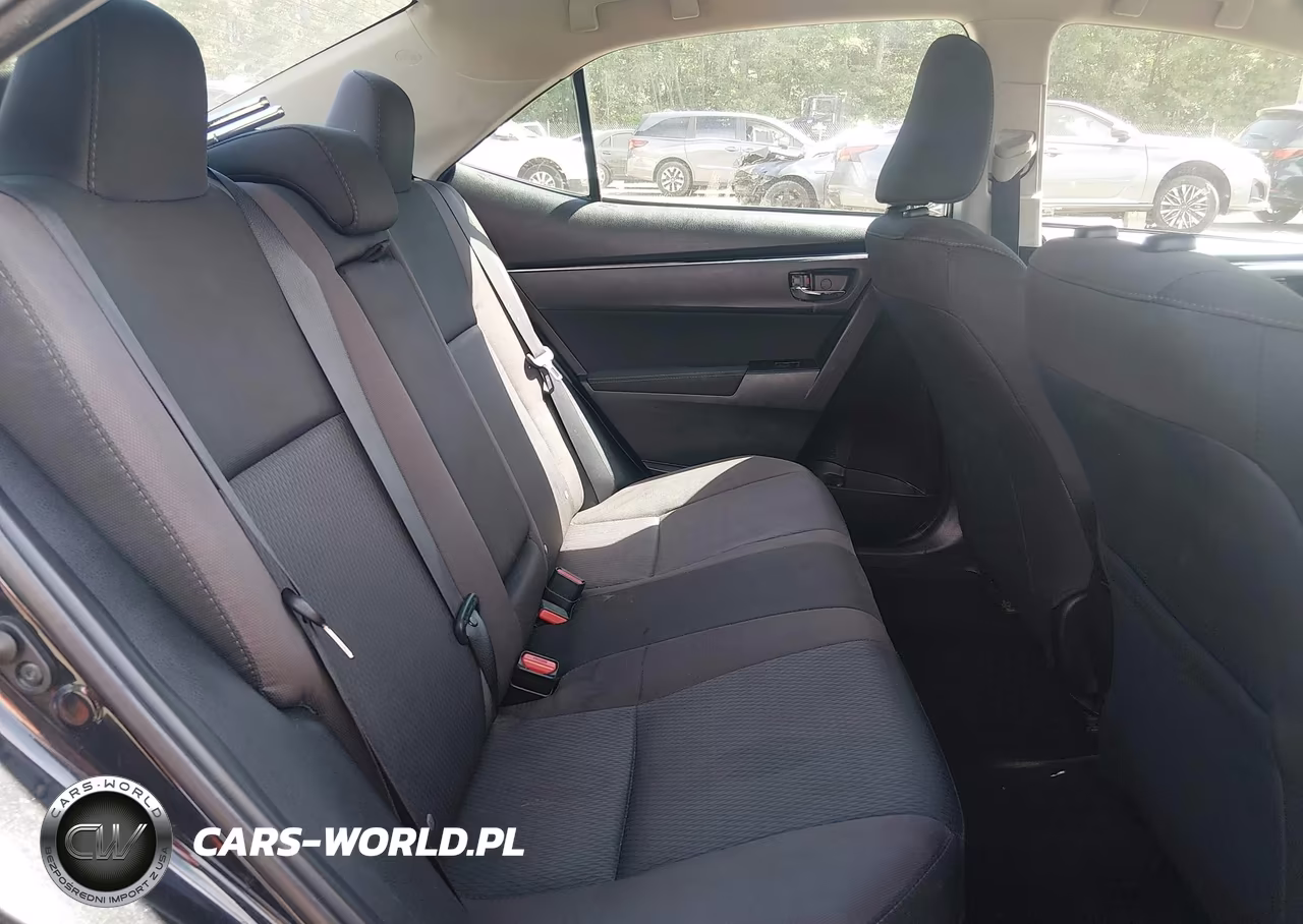 2017 Toyota Corolla Le VIN:5YFBURHE0HP682784 - 8