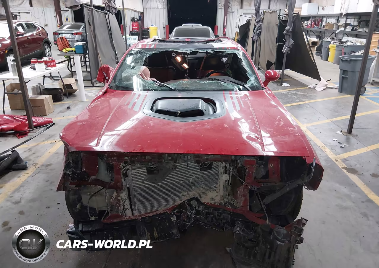 2016 Dodge Challenger R-T Plus Shaker VIN:2C3CDZBT6GH193276 - 13
