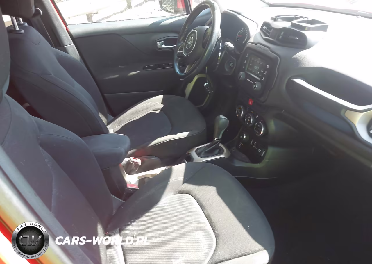 2015 Jeep Renegade Latitude VIN:ZACCJBBT0FPB58363 - 5
