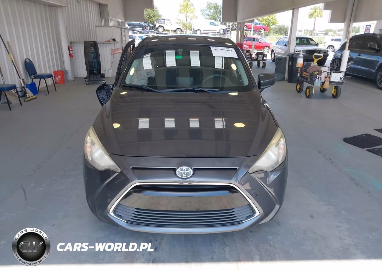 2018 Toyota Yaris Ia VIN:3MYDLBYV1JY319601 - 12