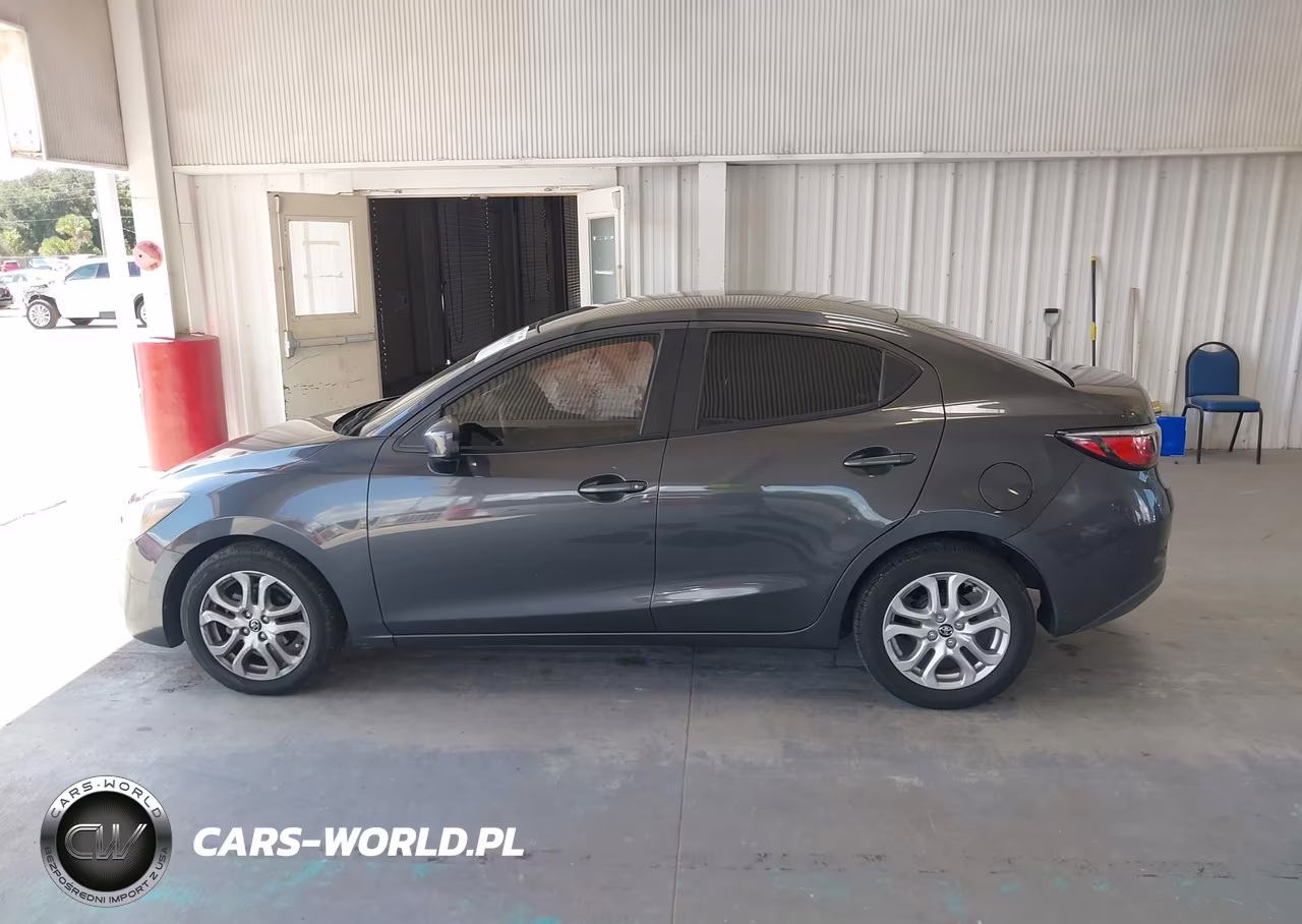 2018 Toyota Yaris Ia VIN:3MYDLBYV1JY319601 - 14