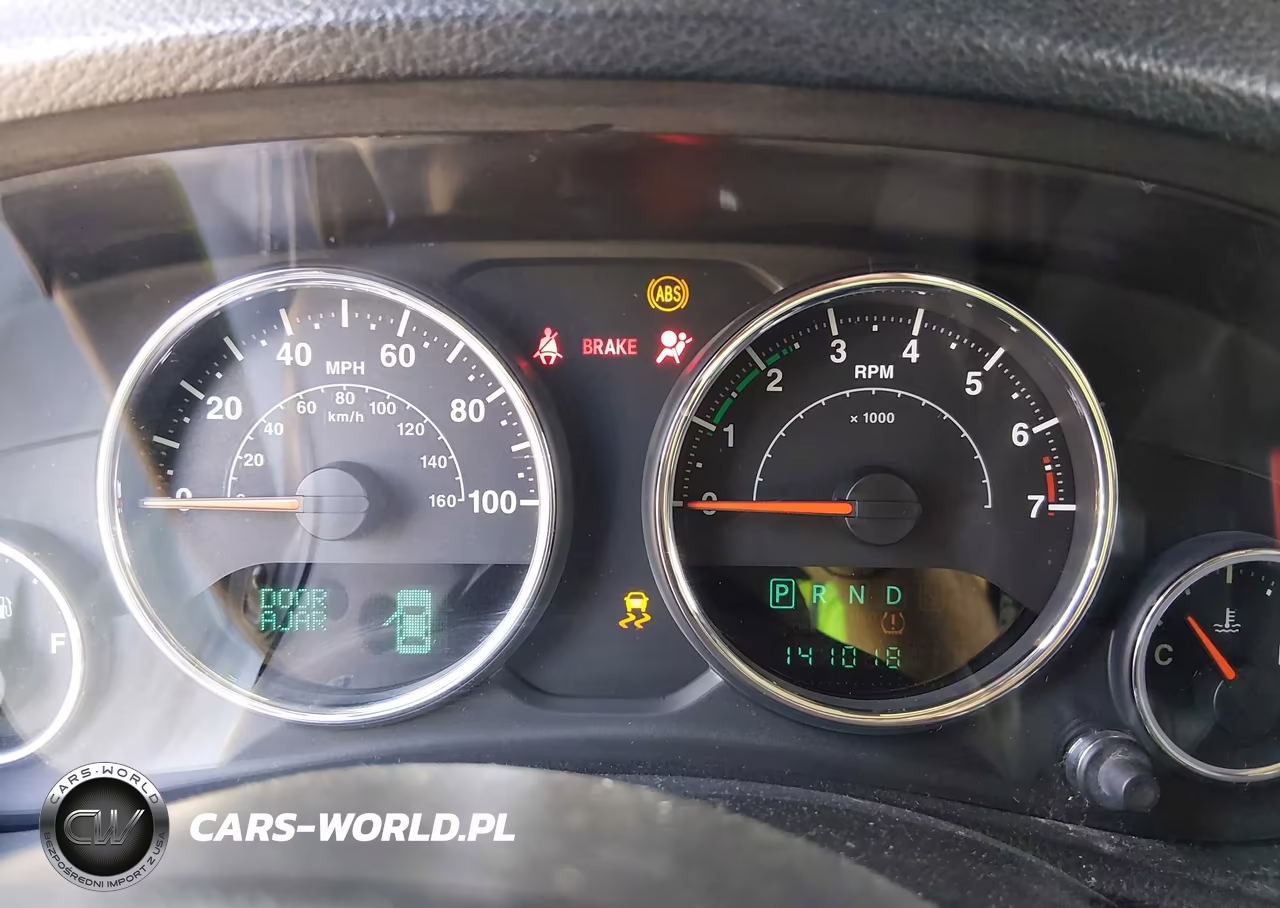 2012 Jeep Wrangler Unlimited Sahara VIN:1C4HJWEG5CL240219 - 7
