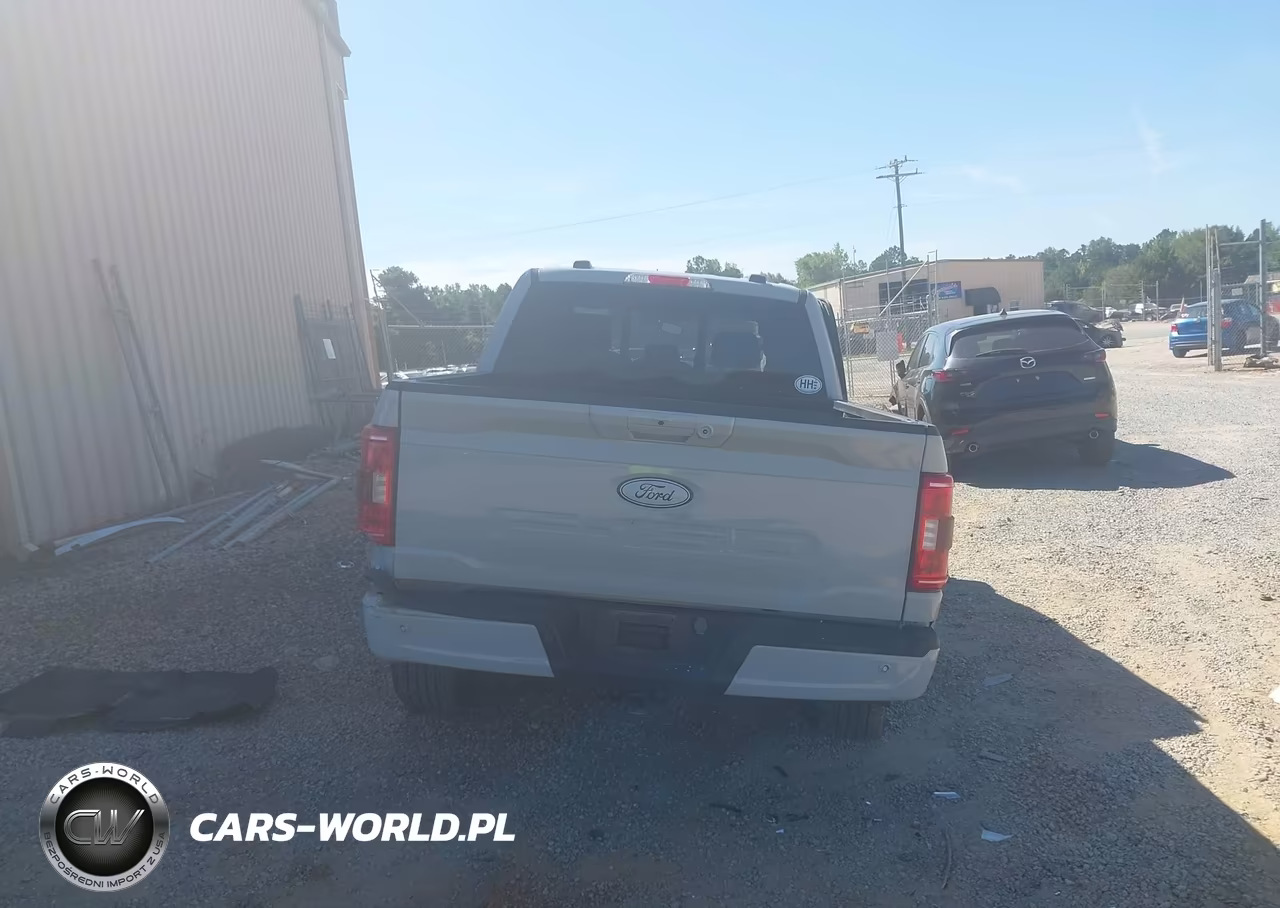 2023 Ford F-150 Xlt VIN:1FTFW1E57PKE28245 - 17