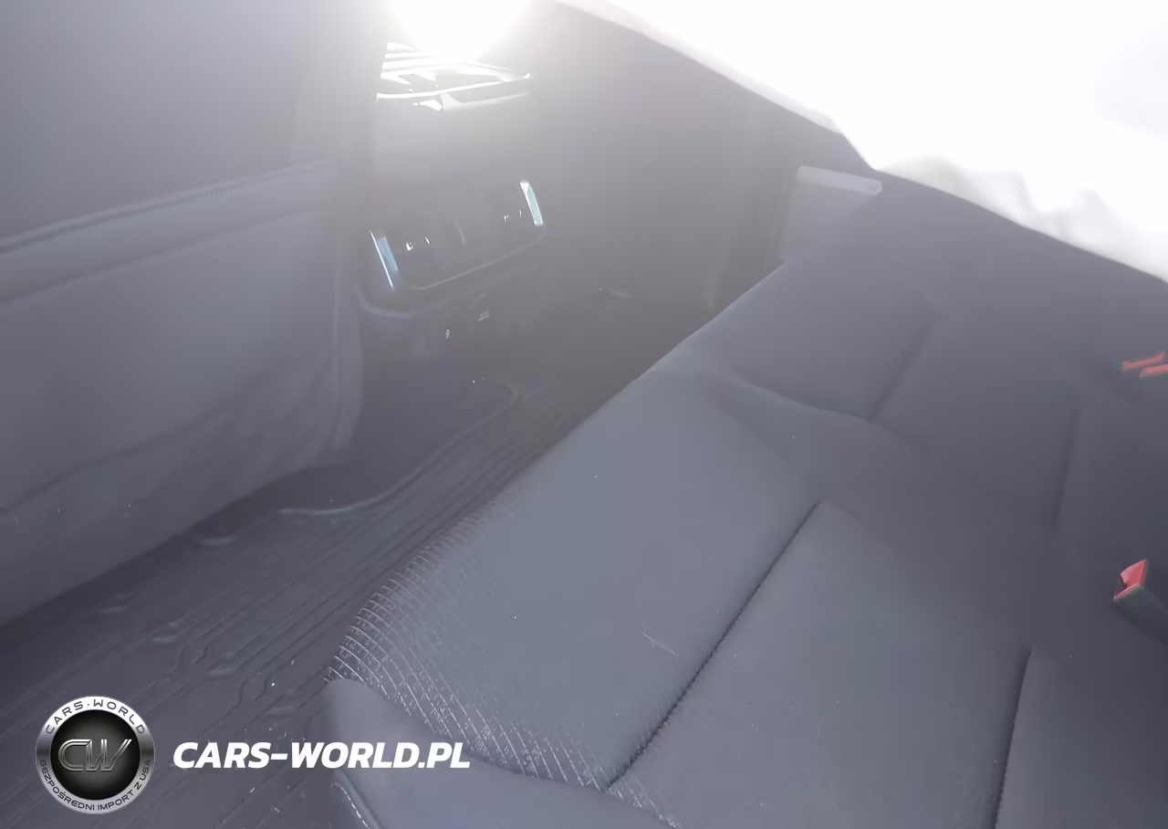 2023 Ford F-150 Xlt VIN:1FTFW1E57PKE28245 - 8