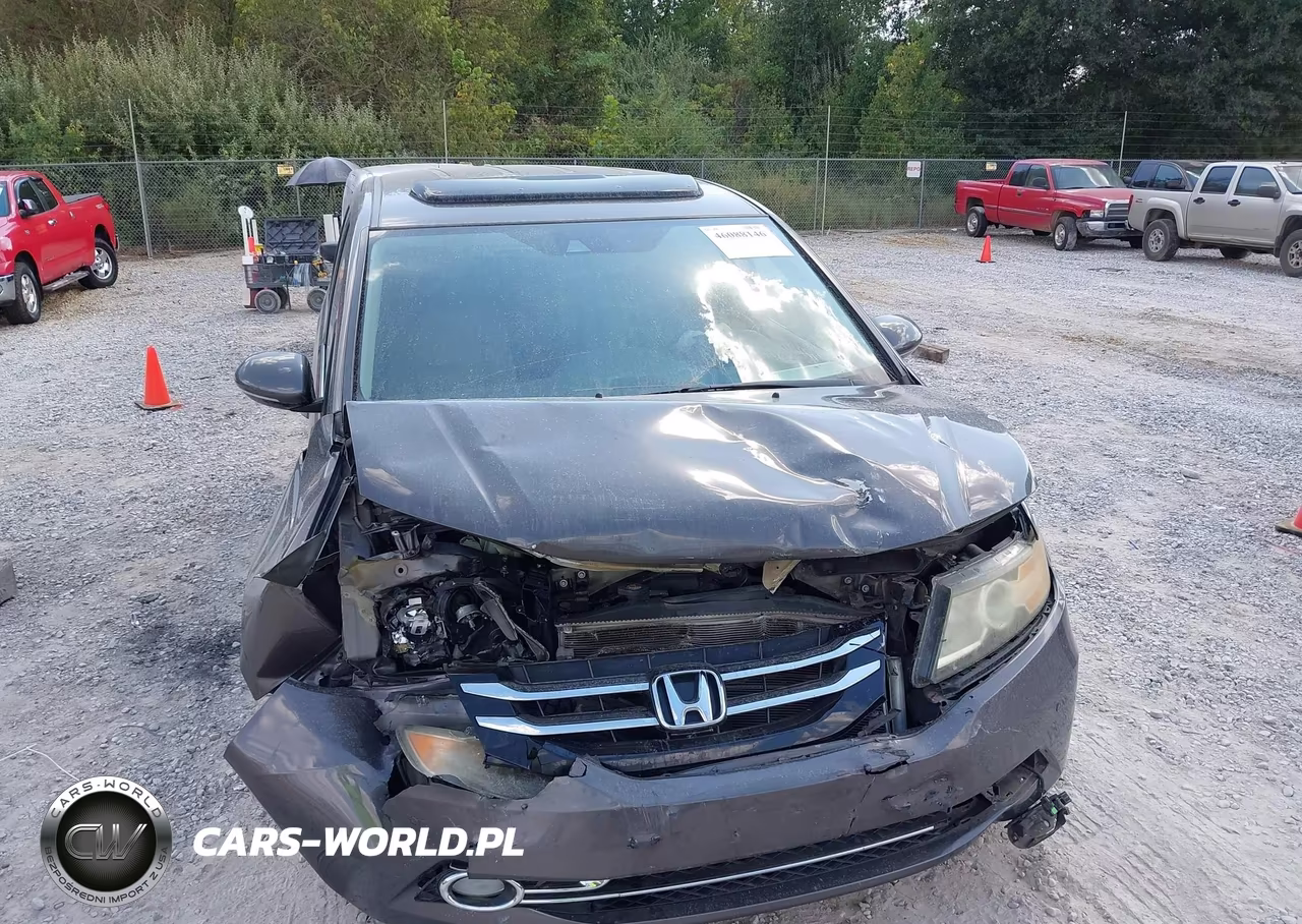 2014 Honda Odyssey Touring-Touring Elite VIN:5FNRL5H91EB019826 - 6