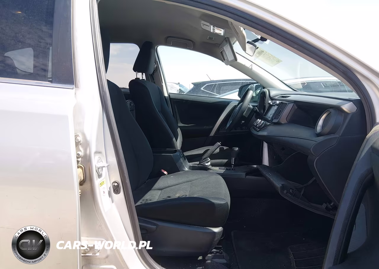 2015 Toyota Rav4 Le VIN:2T3BFREV7FW318069 - 5