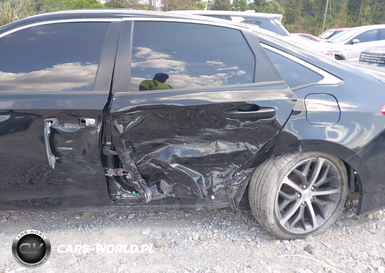 2023 Honda Civic Touring VIN:2HGFE1F93PH300887 - 6