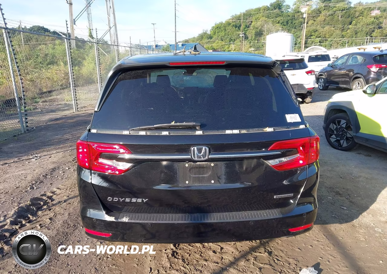 2022 Honda Odyssey Touring VIN:5FNRL6H85NB054852 - 16