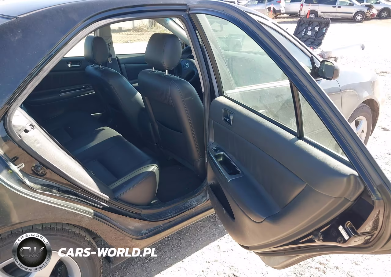 2002 Toyota Camry Se V6 VIN:JTDBF30KX20009432 - 8