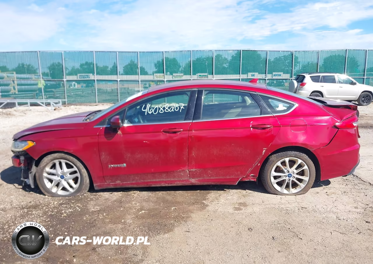 2019 Ford Fusion Hybrid Se VIN:3FA6P0LU8KR205935 - 14