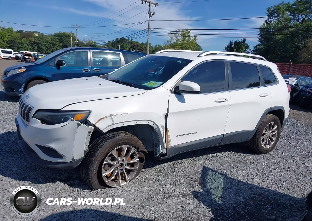 2019 Jeep Cherokee Latitude Plus 4X4 VIN:1C4PJMLB8KD280813 - 14