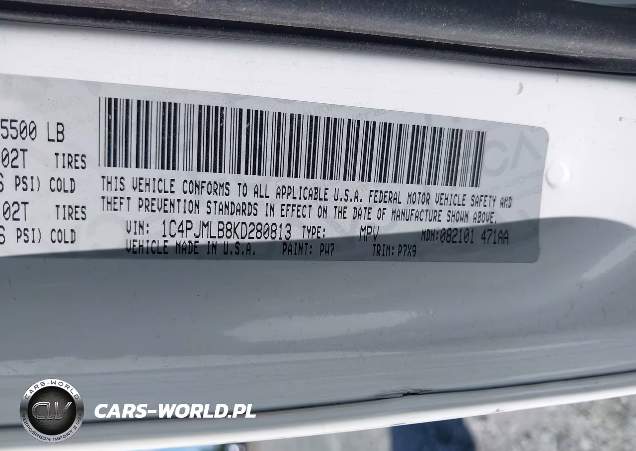 2019 Jeep Cherokee Latitude Plus 4X4 VIN:1C4PJMLB8KD280813 - 9