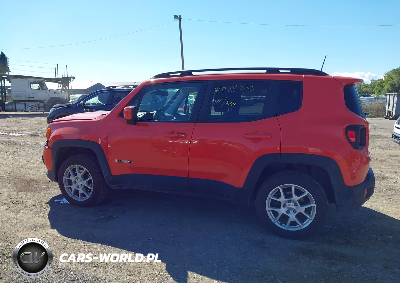 2020 Jeep Renegade Latitude 4X4 VIN:ZACNJBBB7LPL70726 - 14