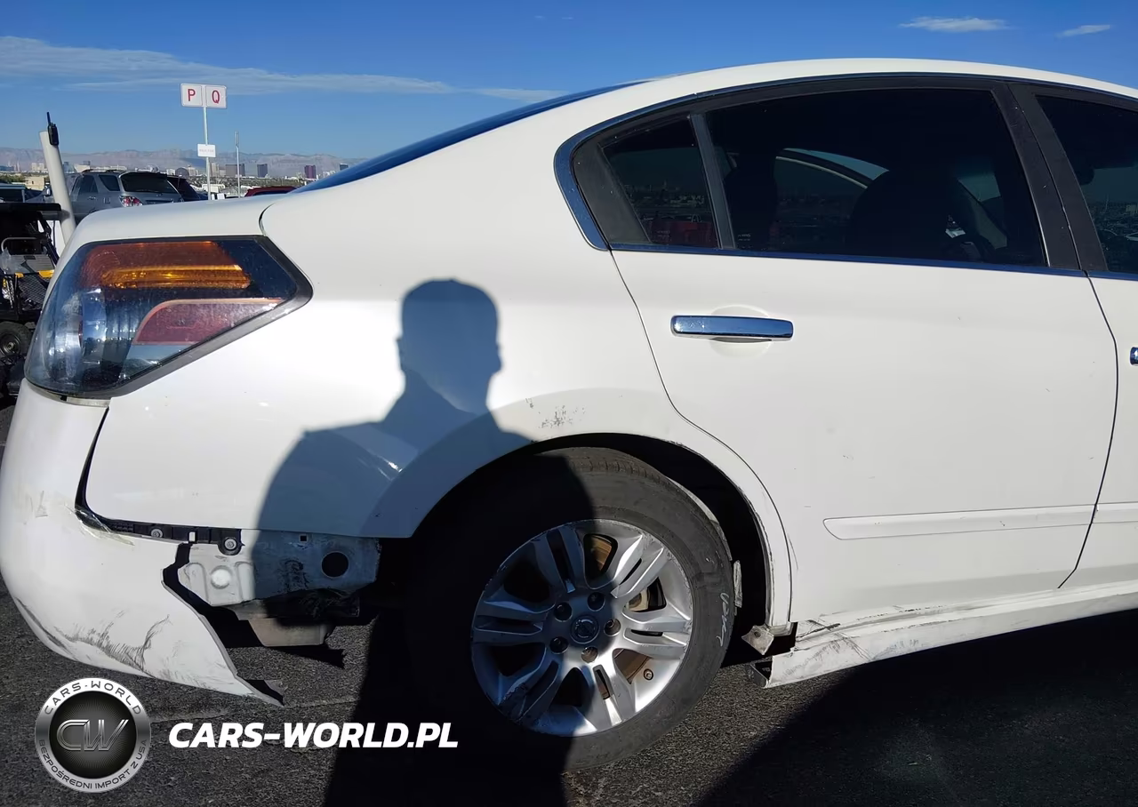 2010 Nissan Altima 2.5 S VIN:1N4AL2AP6AN492160 - 13