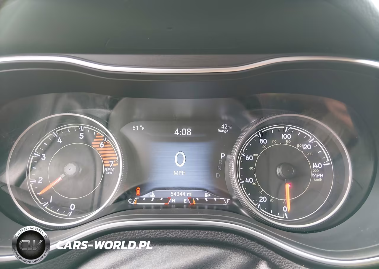2019 Jeep Cherokee Trailhawk 4X4 VIN:1C4PJMBN5KD489454 - 7