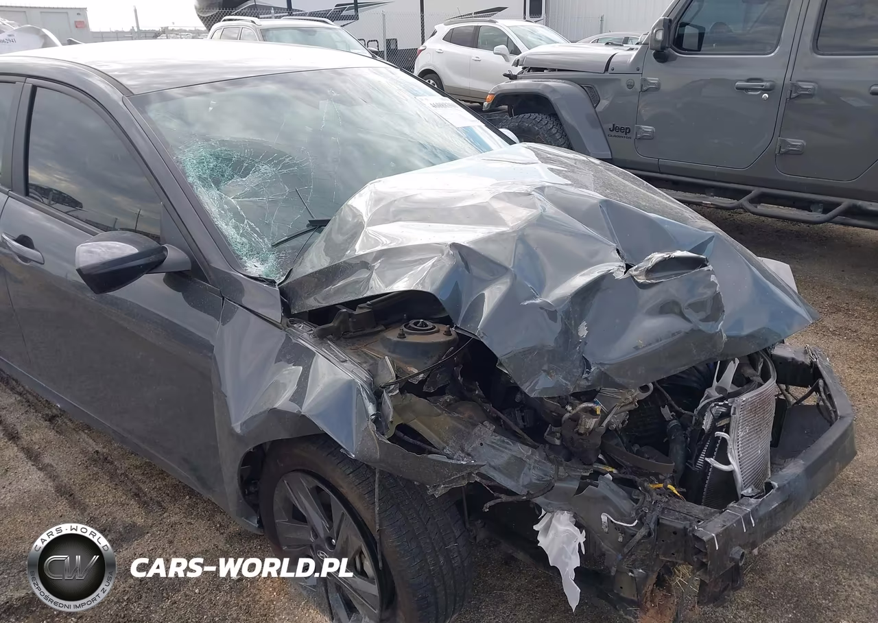 2023 Hyundai Elantra Sel VIN:KMHLM4AG4PU597561 - 19