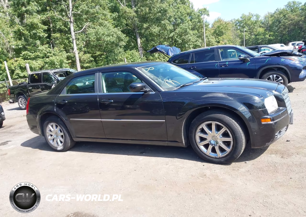 2009 Chrysler 300 Touring VIN:2C3LA53V39H516333 - 13
