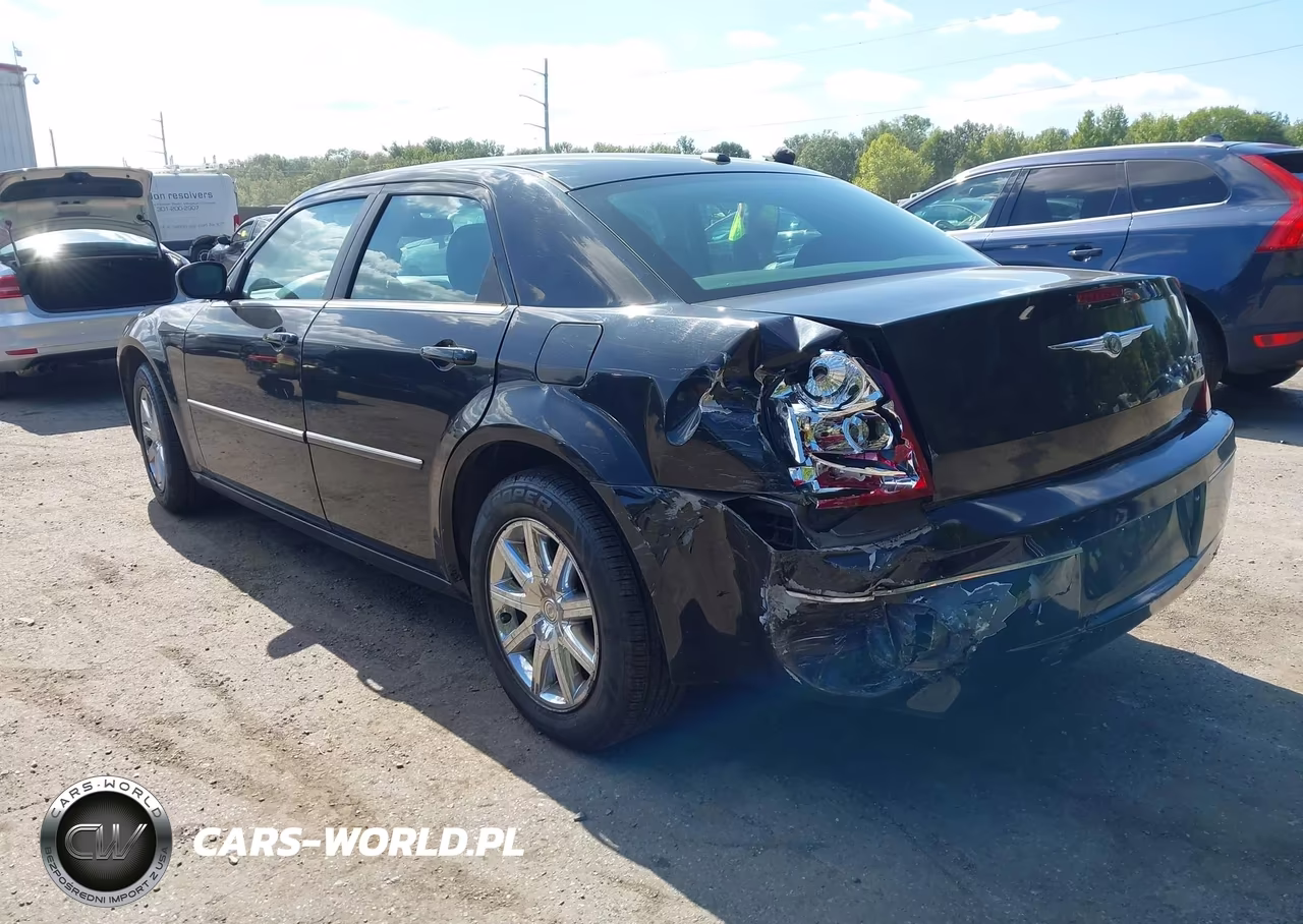 2009 Chrysler 300 Touring VIN:2C3LA53V39H516333 - 3