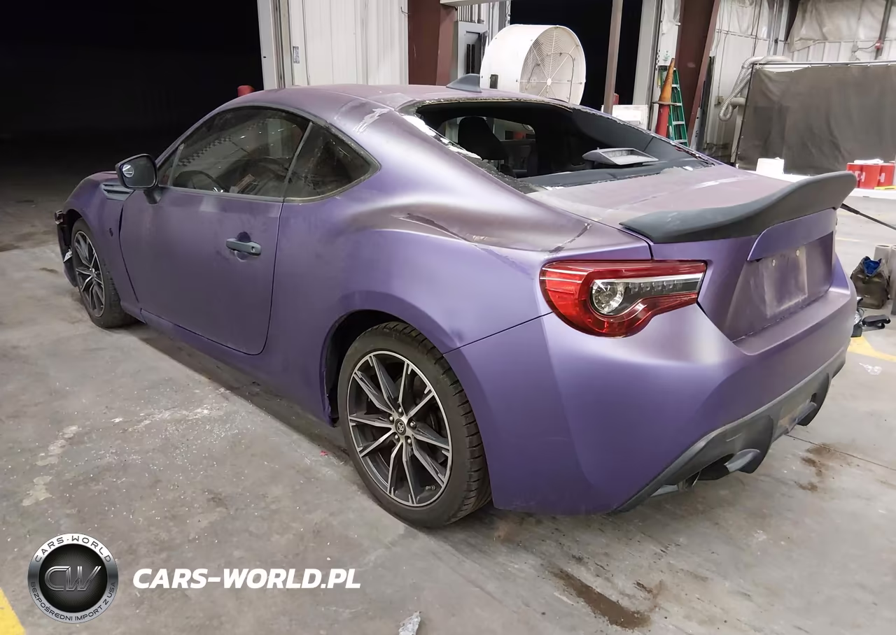 2017 Toyota 86 VIN:JF1ZNAA10H8702098 - 3