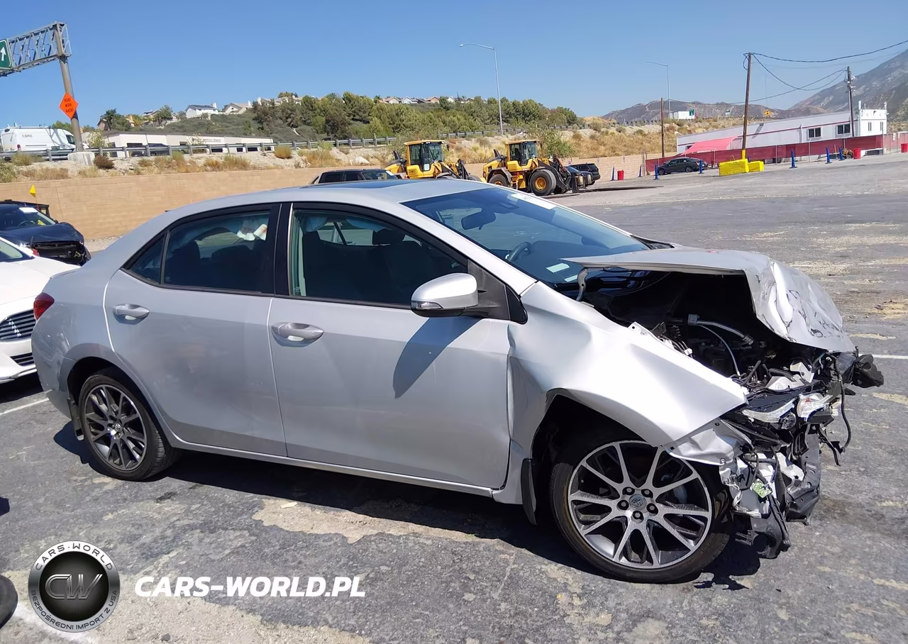 2017 Toyota Corolla Se Special Edition VIN:5YFBURHE8HP633347 - 14