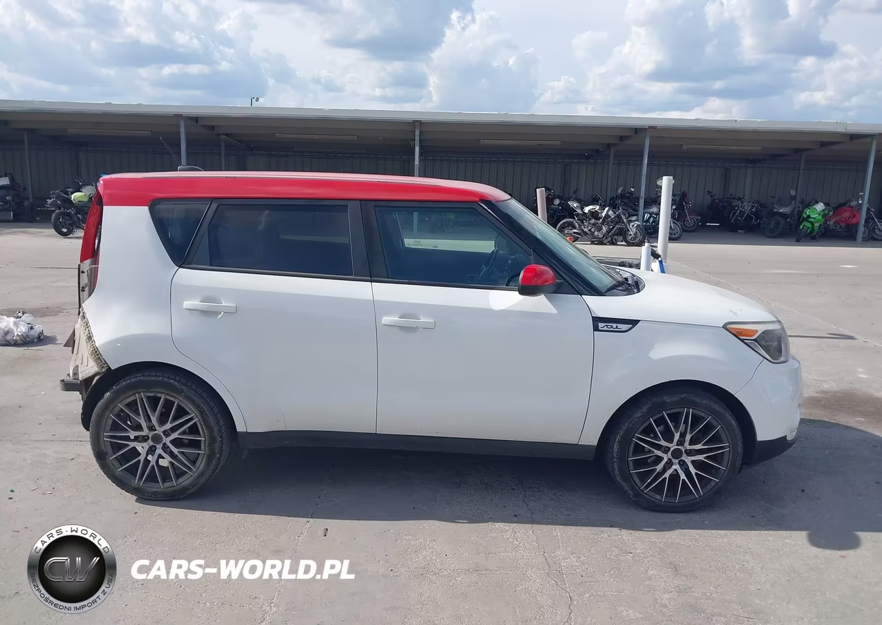 2018 Kia Soul + VIN:KNDJP3A51J7539411 - 14