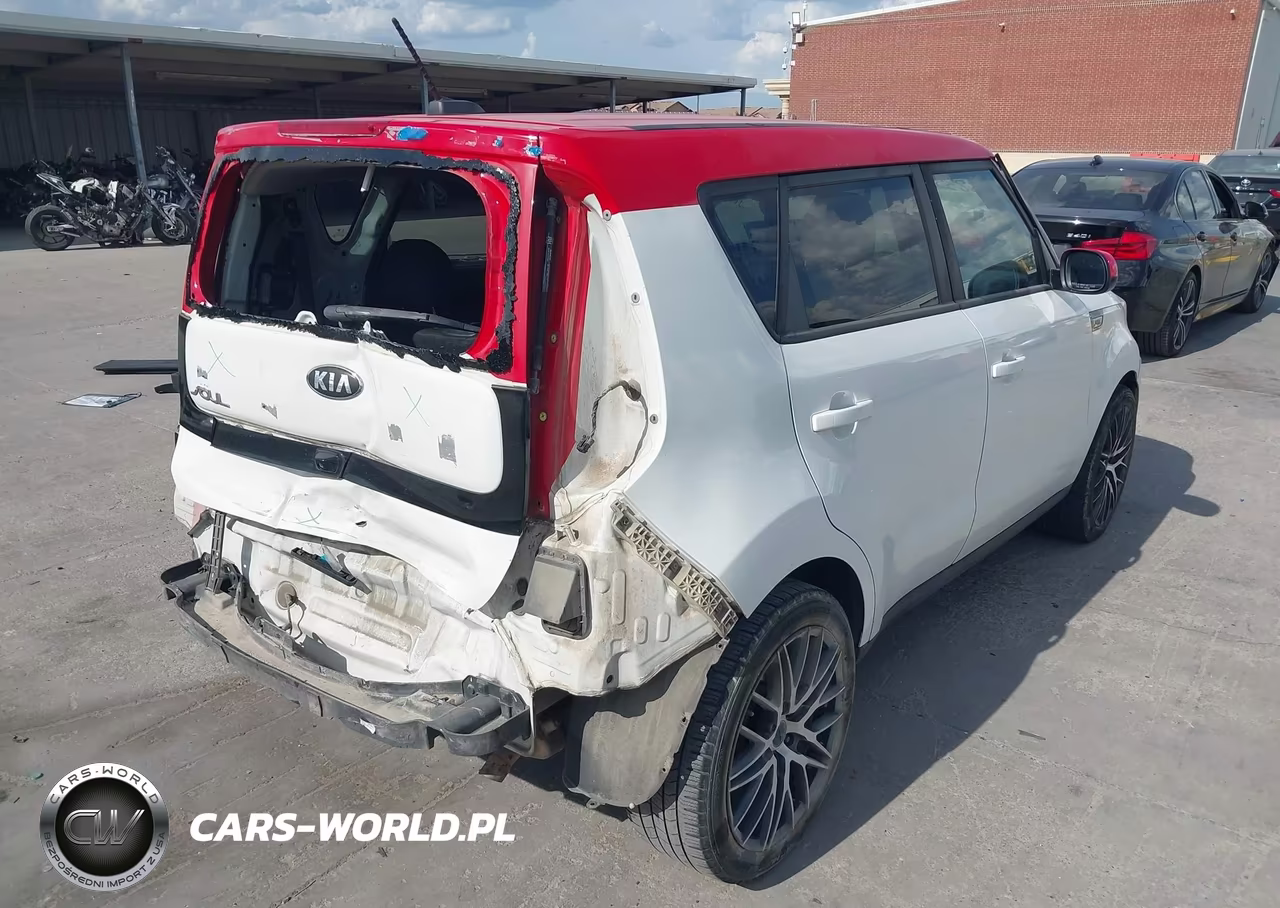2018 Kia Soul + VIN:KNDJP3A51J7539411 - 4