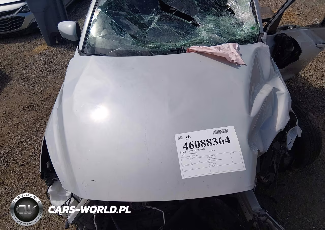 2019 Toyota Yaris Le VIN:3MYDLBYV7KY518699 - 10